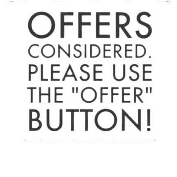 Make Me Offers! Meet your Posher, Nayeli D. - Picture 8 of 8